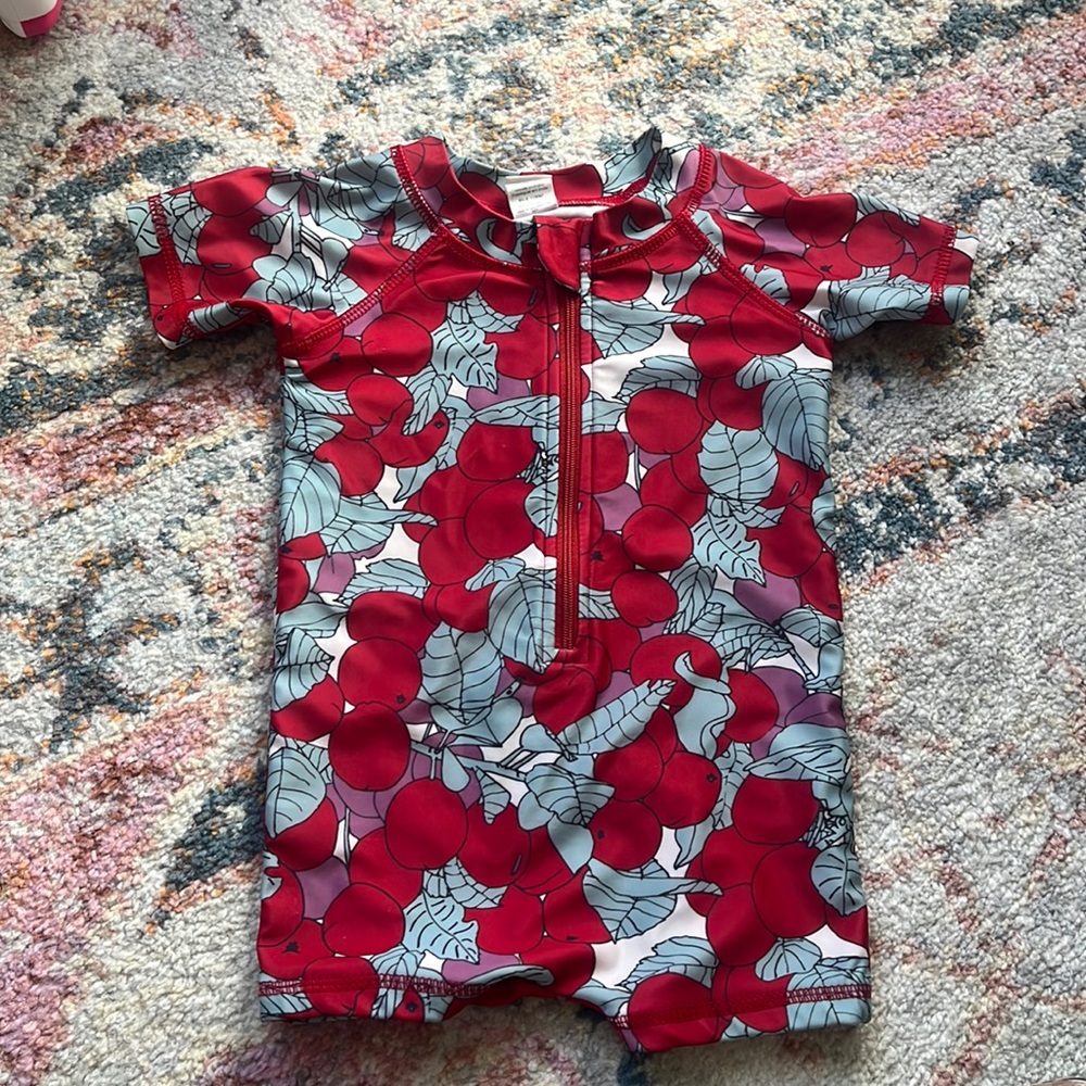 Toddler rash guard swimsuit